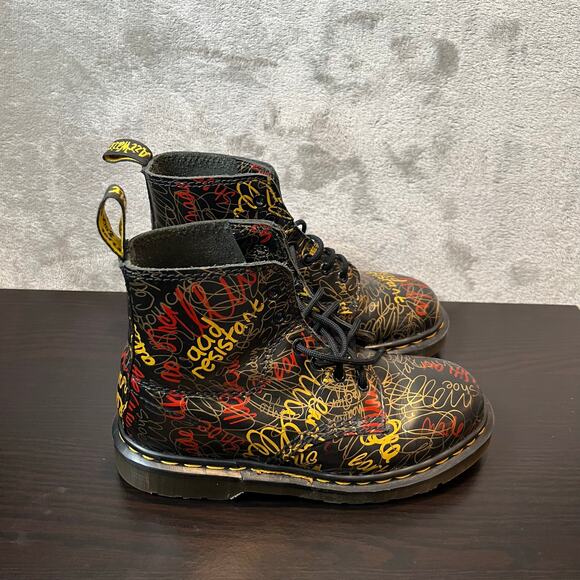 Dr Martens 8175 Black Graffiti Made in England Size 4 US Womens 6 - Picture 3 of 6